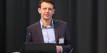 Dr. Robert Erdmann