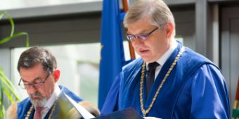 Senatssitzung: Prof. Szél, Prof. Hunyady