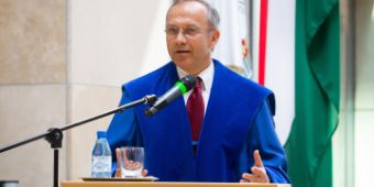 Repräsentant des Dekans der medizinischen Fakultät der Semmelweis Universität Prof. Dr. Oldhafer