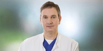 Dr. Matthias Schulze