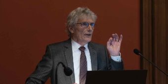 Prof. Dr. med. Dr. hc Péter Bucsky