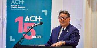 Bild: 15 Jahre ACH Rede Merkely