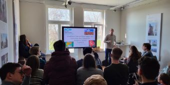 ACH beim Virologie-Seminar Deutsches Jungforschernetzwerk 2
