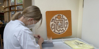 ACH Studentin Lisa Marie Staschel in der Gerontopsychiatrie ( Asklepios Klinik Nord)