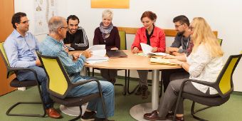 Bild: Ständiger Austausch unseres Ärzteteams garantiert einen individuelle Betreuung unserer Skoliose-Patienten 