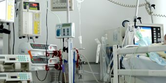 Bild: Intensivpflege-mit-Schwerpunktmodulen
