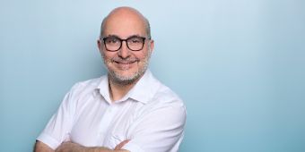 Das Bild zeigt: Dr. med. Udo Kronberg ist seit dem 1. September neuer Chefarzt der Klinik für Allgemein-, Viszeral- und Thoraxchirurgie der Asklepios Harzkliniken. Der international erfahrene Facharzt für Viszeralchirurgie und Kolorektalchirurgie, 54, 