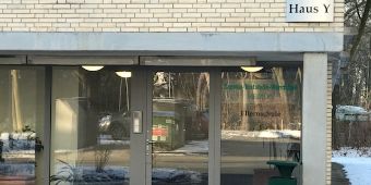 Eingang Medilys Corona Test Zentrum Wandsbek