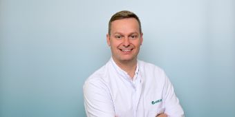 Dr. Schmidt
