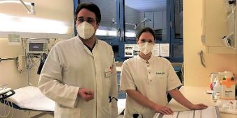 Stefanie Dörig mit Chefarzt Dr. Christian Glöckner