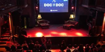 Bild: Bühne des DocSlam #5