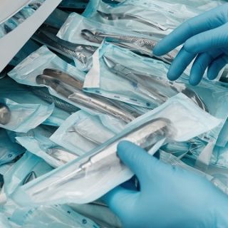 Steril eingepackte Instrumente