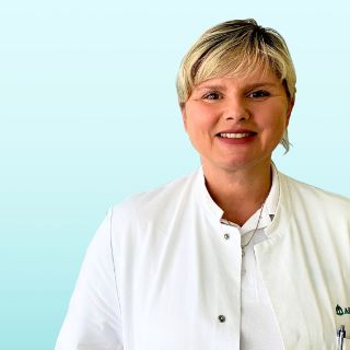 Dr. med. Constance Pajkò