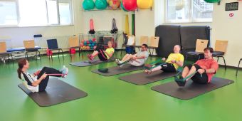 Gruppe beim Stabilisationstraining